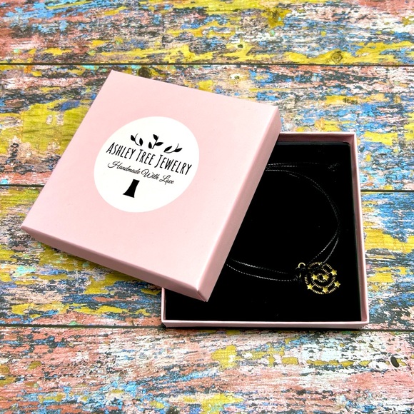 Handmade Adjustable Galaxy Charm Bracelet! NIB! - Picture 4 of 4